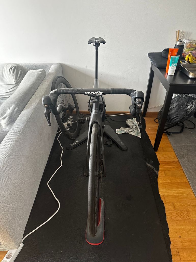 Used Cervélo S5 Ultegra Di2 Disc 2019 2019 Road & Gravel — image 2 of 7