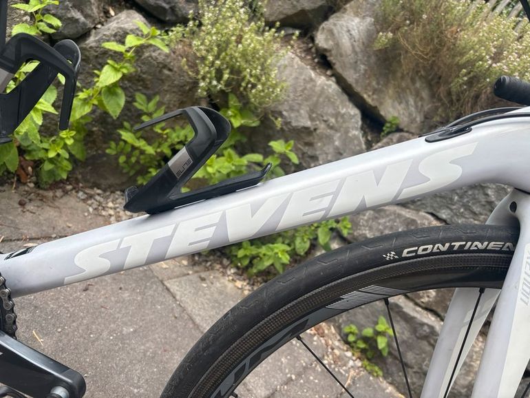 Used Stevens Stevens Xenon Carbon Rennrad 2023 Road & Gravel, Weiß — image 5 of 15