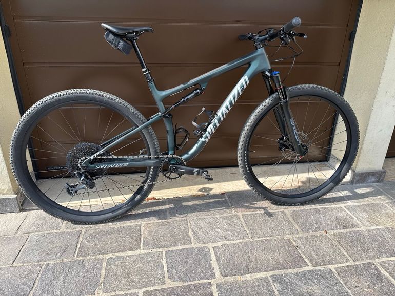 Tweedehands Specialized Epic SRAM X01 Eagle AXS 2020 Mountainbike — afbeelding 1 van 11