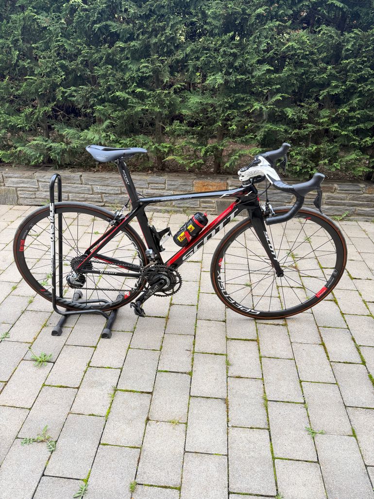 Used Scott Team Issue 2014 2014 Road & Gravel — image 1 of 10