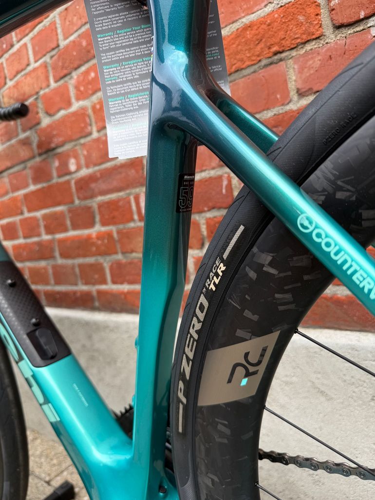 Used Bianchi Infinito Pro ULTEGRA DI2 4IIII PWM 2026 2026 Road & Gravel — image 15 of 17