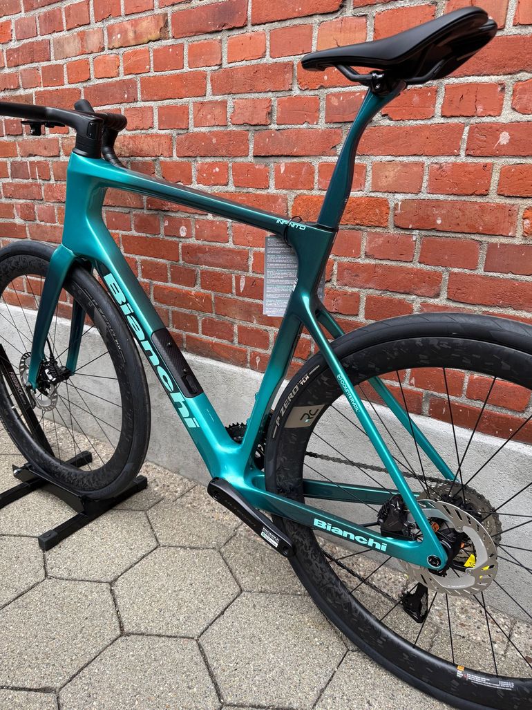 Used Bianchi Infinito Pro ULTEGRA DI2 4IIII PWM 2026 2026 Road & Gravel — image 14 of 17