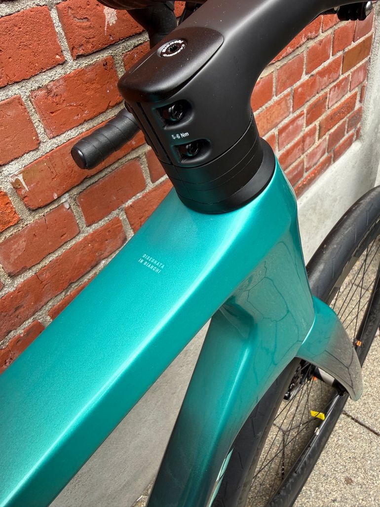 Used Bianchi Infinito Pro ULTEGRA DI2 4IIII PWM 2026 2026 Road & Gravel — image 11 of 17