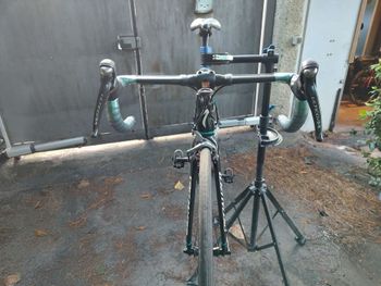 Used Specialized Tarmac Shimano Ultegra 2017 Road & Gravel, Black — image 5 of 10