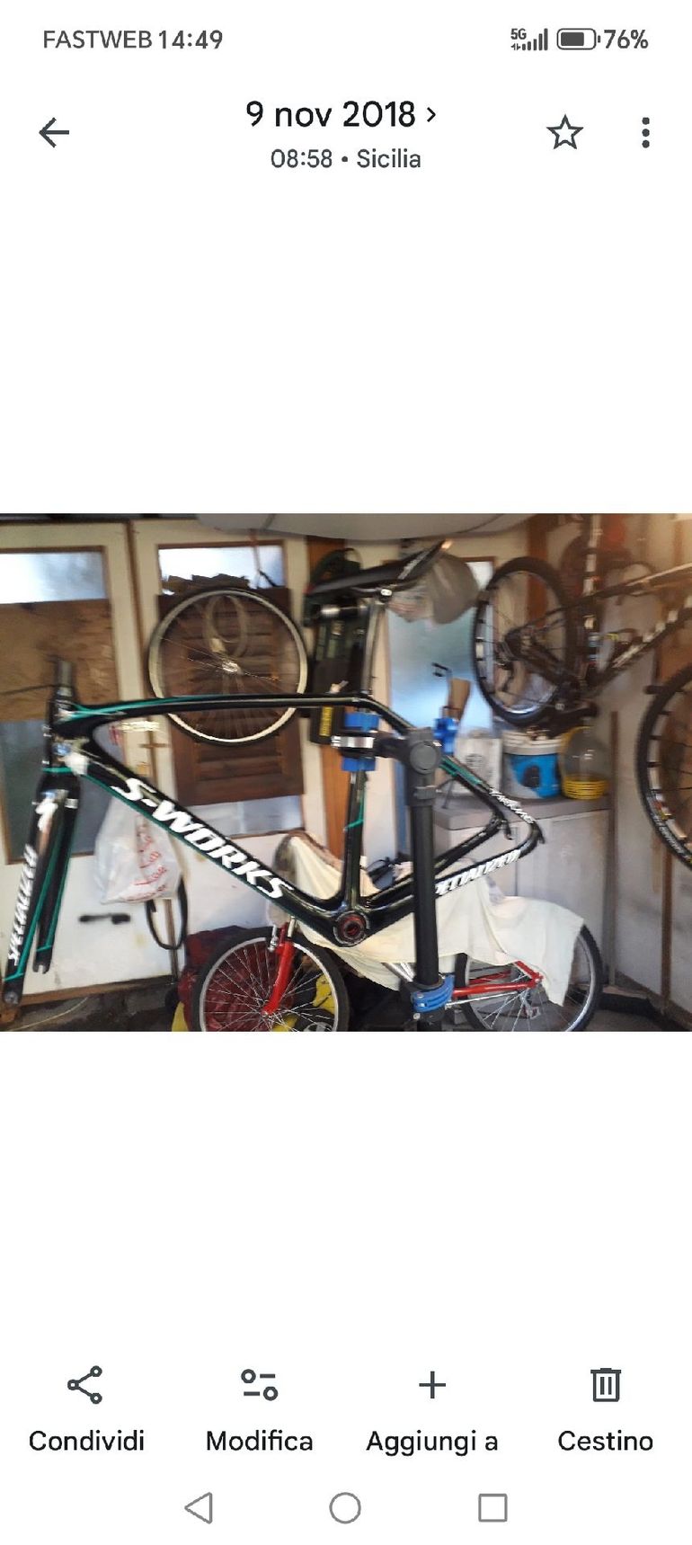 Used Specialized Tarmac Shimano Ultegra 2017 Road & Gravel, Black — image 3 of 10