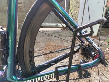 Used Specialized Tarmac Shimano Ultegra 2017 Road & Gravel — image 3 of 8