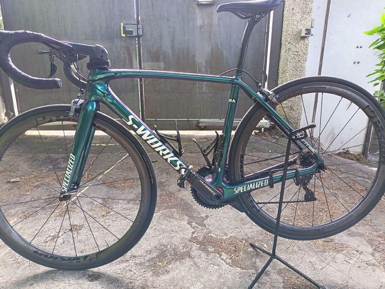 Used Specialized Tarmac Shimano Ultegra 2017 Road & Gravel — image 1 of 8