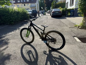 Używany RAAW Jibb V1 Frame Kit 2024 2024 Mountainbike — zdjęcie 3 z 6