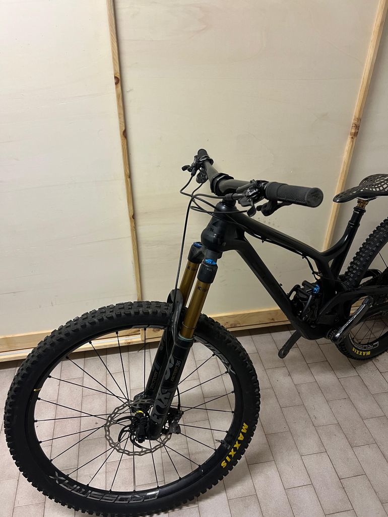 Used Evil Offering / XTR 2020 2020 Mountainbike, Black, 29 — image 4 of 7