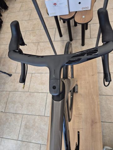 Used Merida Reacto Team 2027 2027 Road & Gravel, Light Gray — image 9 of 9