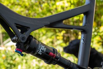 Used Specialized Turbo Levo FSR Comp 6Fattie 2017 2017 Mountainbike, Hellgrau, 27.5 — image 4 of 8