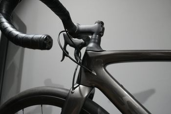 Used Specialized S-Works Roubaix SL8 – SRAM RED AXS 2025 2025 Road & Gravel — image 11 of 11