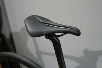 Used Specialized S-Works Roubaix SL8 – SRAM RED AXS 2025 2025 Road & Gravel — image 6 of 11