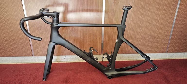 Used CUBE AGREE C:62, PRO 2025 Frameset 2025 Road & Gravel — image 1 of 10