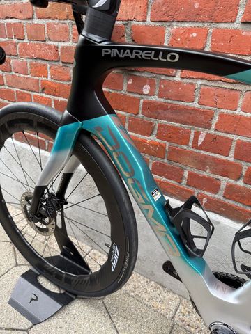 Used Pinarello Dogma Shimano Dura Ace Di2 2024 Road & Gravel, Black — image 14 of 16