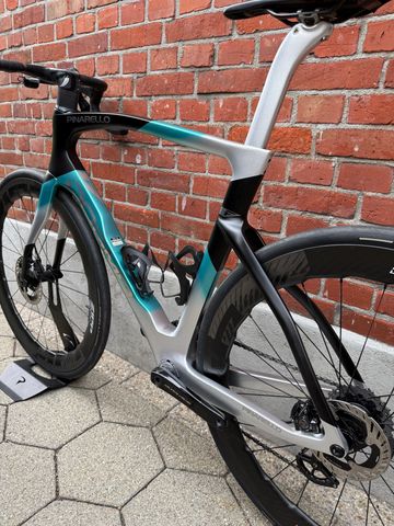 Used Pinarello Dogma Shimano Dura Ace Di2 2024 Road & Gravel, Black — image 13 of 16