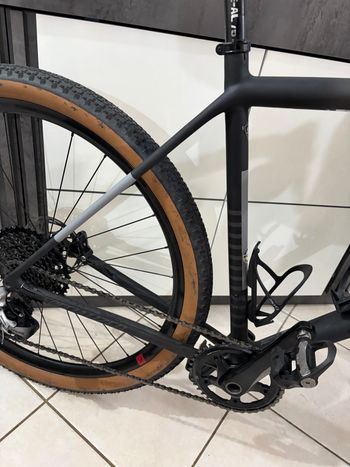 Used Specialized Crux Comp 2022 2022 Road & Gravel, Black — image 5 of 12