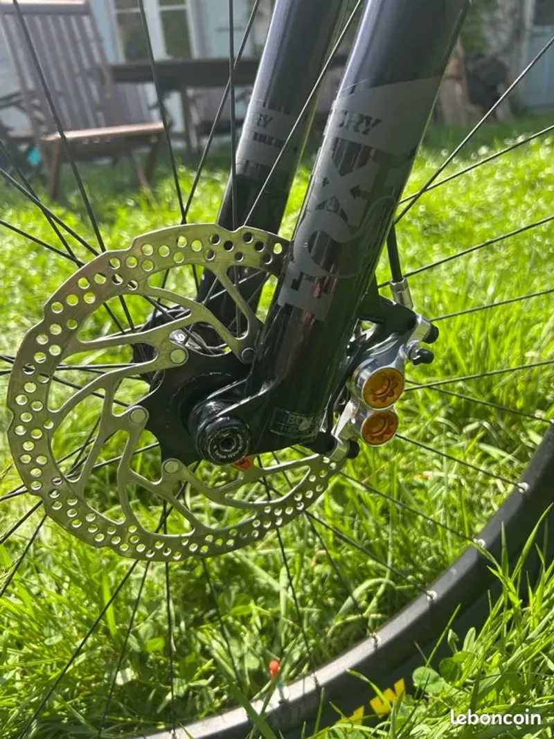 Orbea ALMA M30 2024 2024 Mountainbike usato, Arancione — immagine 4 di 8