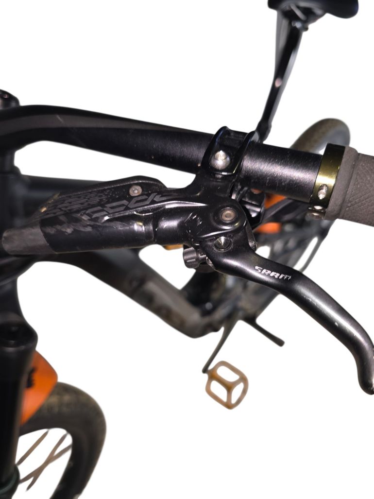 Used Specialized Turbo Kenevo Expert 6Fattie 2018 2018 Mountainbike — image 23 of 24