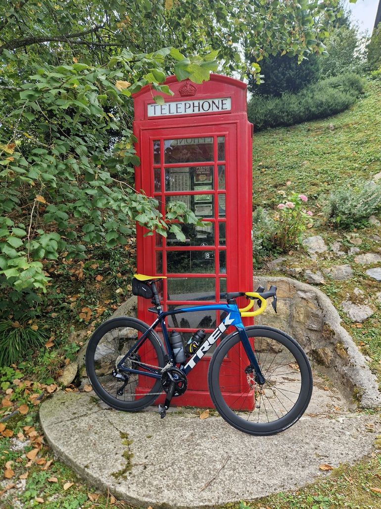 Used Trek Émonda SL 6 Pro Di2 2023 2023 Road & Gravel — image 3 of 4