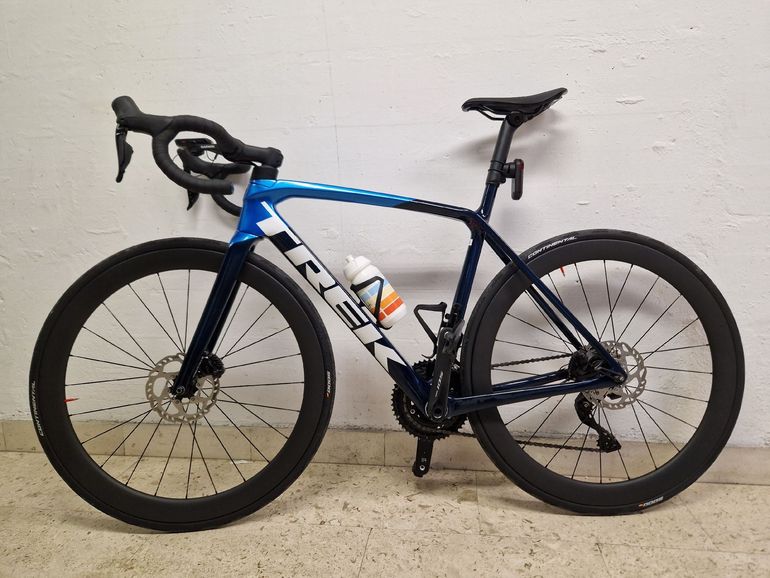 Used Trek Émonda SL 6 Pro Di2 2023 2023 Road & Gravel — image 1 of 4