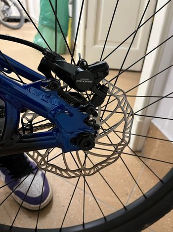 Used GT La Bomba Pro 2022 2022 Mountainbike, Blu — image 4 of 10