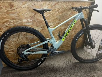 Used Scott Spark RC Team Issue 2026 2026 Mountainbike, Green, 29 — image 3 of 7