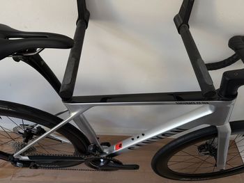 Used Canyon Endurace CF 8 Di2 2025 2025 Road & Gravel — image 8 of 15