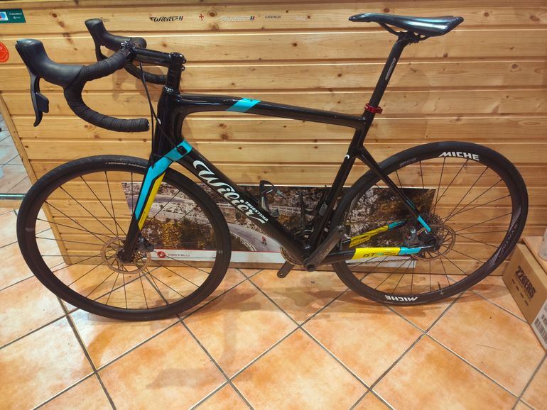 Used Wilier GTR TEAM SRAM FORCE 2023 2023 Road & Gravel — image 11 of 13