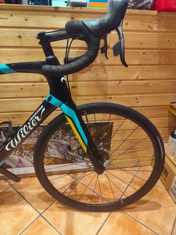 Used Wilier GTR TEAM SRAM FORCE 2023 2023 Road & Gravel — image 2 of 13