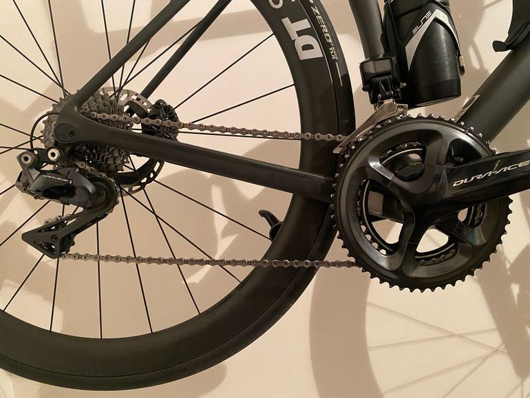 Used Canyon Endurace CF SLX 9 Disc Di2 2021 2021 Road & Gravel, Schwarz — image 6 of 9