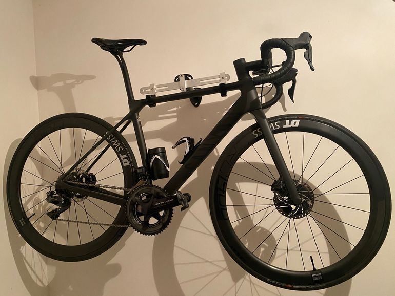 Used Canyon Endurace CF SLX 9 Disc Di2 2021 2021 Road & Gravel, Schwarz — image 8 of 9