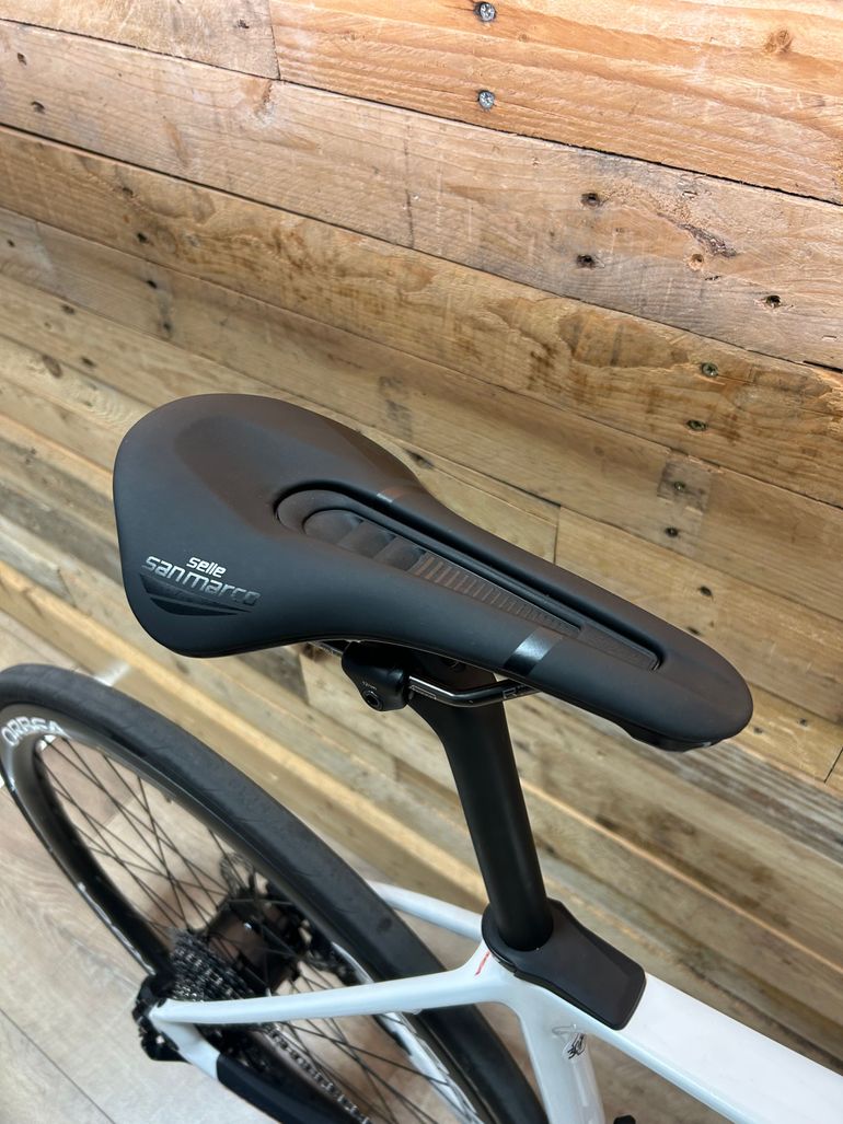 Used Orbea GAIN M10i 2025 2025 Road & Gravel — image 9 of 11