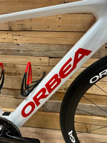 Used Orbea GAIN M10i 2025 2025 Road & Gravel — image 2 of 11