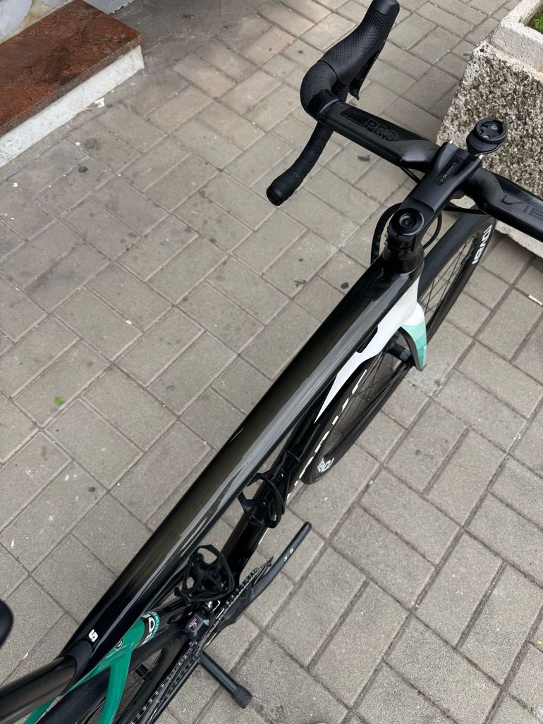 Used Specialized Tarmac Shimano Ultegra Di2 2020 Road & Gravel — image 7 of 15