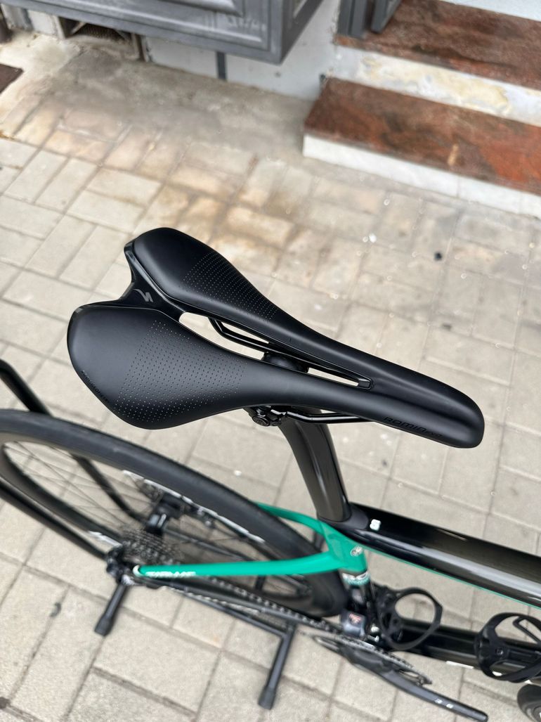 Used Specialized Tarmac Shimano Ultegra Di2 2020 Road & Gravel — image 8 of 15