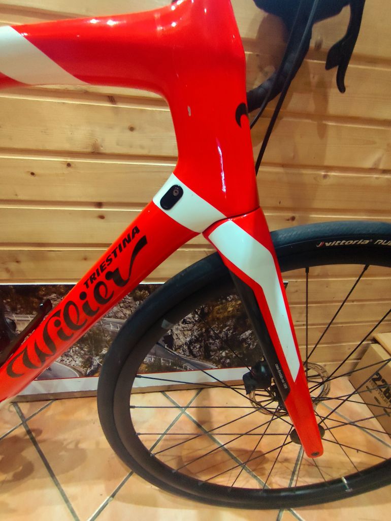 Used Wilier GTR TEAM SRAM RIVAL 2023 2023 Road & Gravel — image 15 of 16