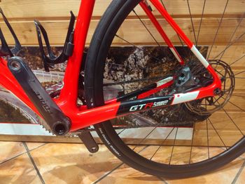Used Wilier GTR TEAM SRAM RIVAL 2023 2023 Road & Gravel — image 7 of 16