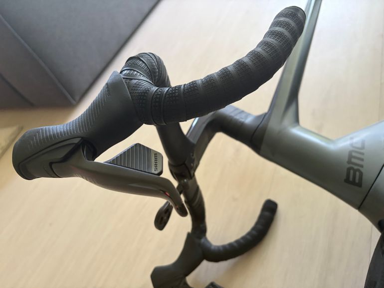 Used BMC Timemachine SRAM Rival eTap AXS 2023 Road & Gravel, Light Gray — image 8 of 11