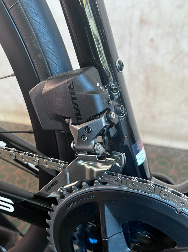 Used Look 785 HUEZ RS DISC 2021 Road & Gravel, Black — image 9 of 15