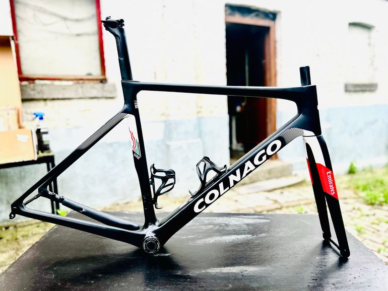 Used Colnago V4Rs Shimano Dura Ace Di2 2025 Frameset 2025 Road & Gravel — image 1 of 4