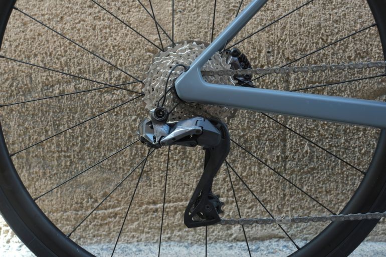 Used BMC Teammachine SLR TWO 2026 2026 Road & Gravel, Light Gray — image 9 of 27