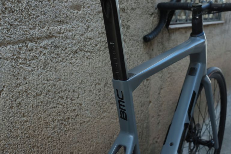 Used BMC Teammachine SLR TWO 2026 2026 Road & Gravel, Light Gray — image 8 of 27