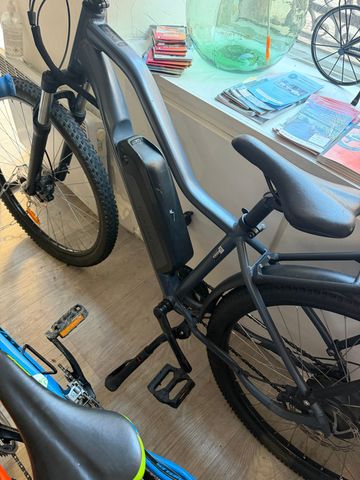 Käytetty ROCKRIDER 500 Wh Touring Shimano Dura Ace Di2 2021 Mountainbike — kuva 4 / 4