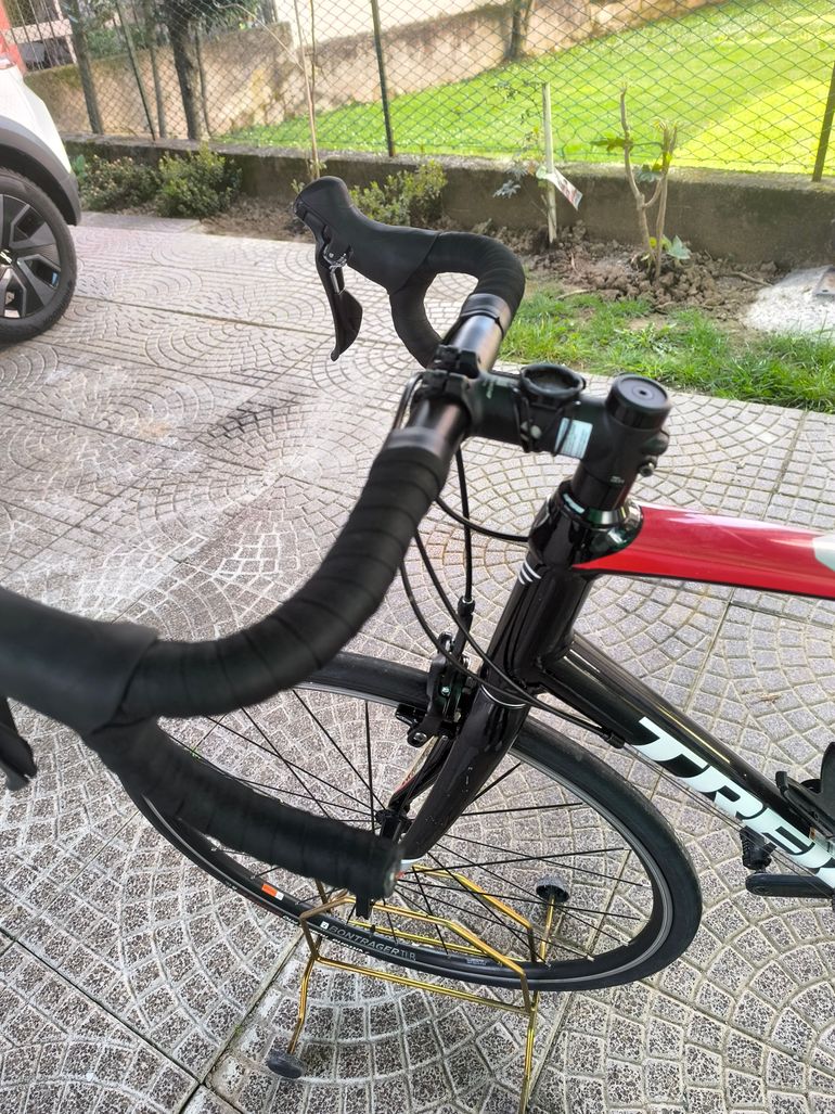 Used Trek Domane AL 3 2018 2018 Road & Gravel, Black — image 3 of 6