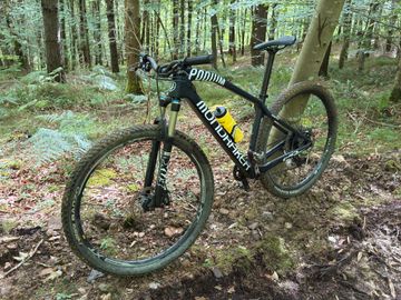 Used Mondraker Podium Shimano Deore XT 2016 Mountainbike, Black — image 9 of 10