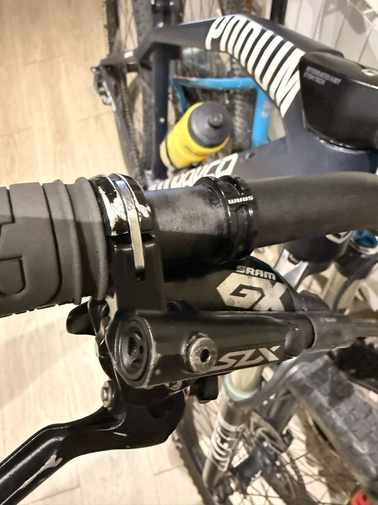 Used Mondraker Podium Shimano Deore XT 2016 Mountainbike, Black — image 12 of 13
