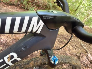 Used Mondraker Podium Shimano Deore XT 2016 Mountainbike, Black — image 7 of 10