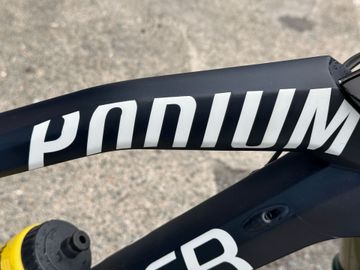 Used Mondraker Podium Shimano Deore XT 2016 Mountainbike, Black — image 6 of 10