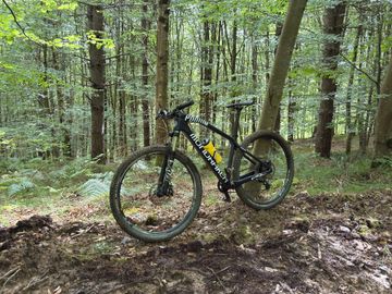 Used Mondraker Podium Shimano Deore XT 2016 Mountainbike, Black — image 2 of 10